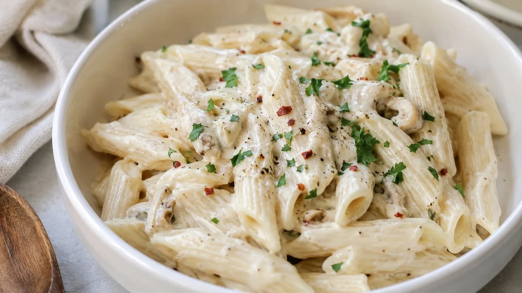 Creamy & Cheesy Cafe-Style White Sauce Pasta Creamy & Cheesy Cafe-Style White Sauce Pasta