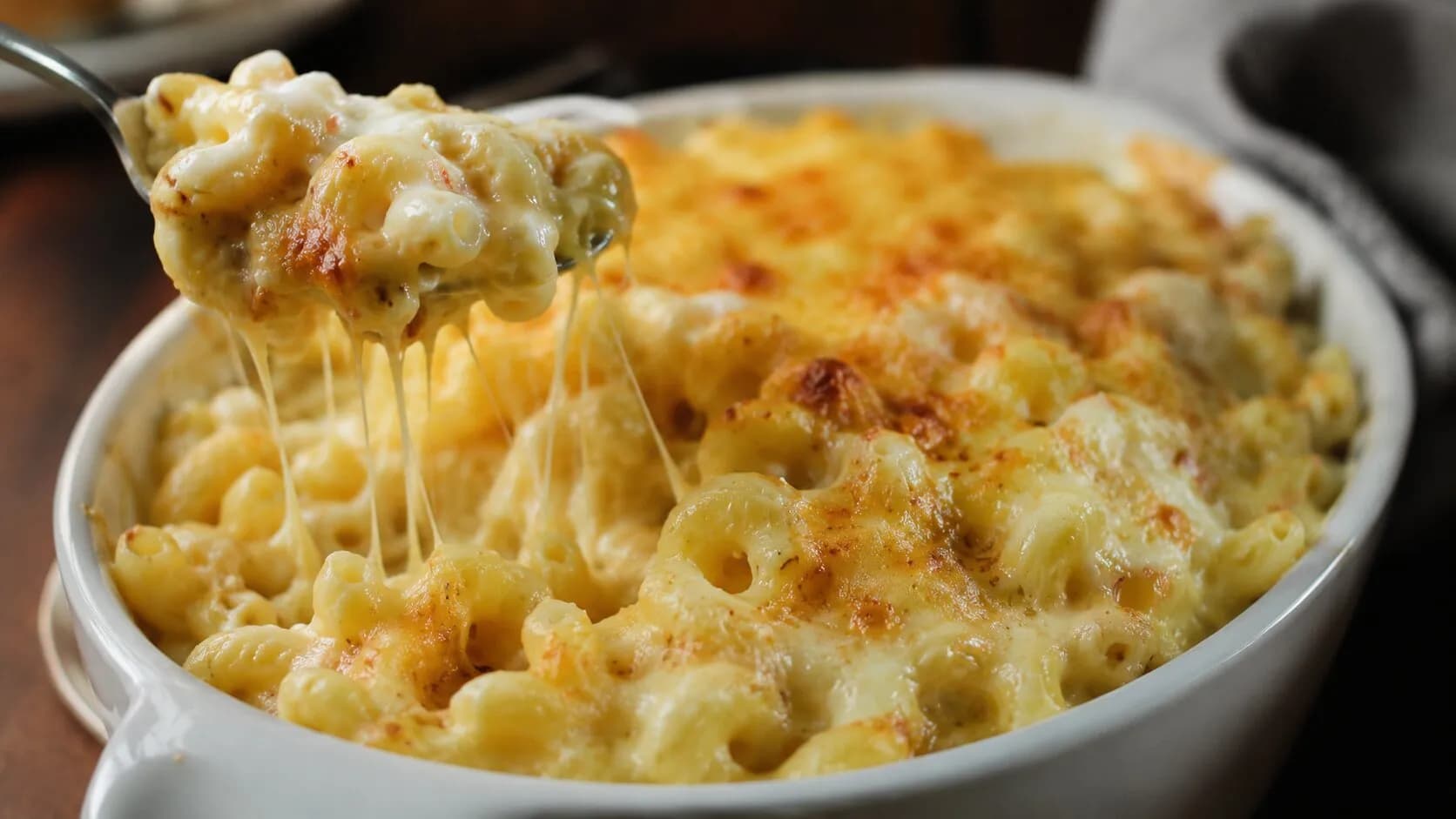 The Ultimate Ooey-Gooey Baked Mac and Cheese The Ultimate Ooey-Gooey Baked Mac and Cheese